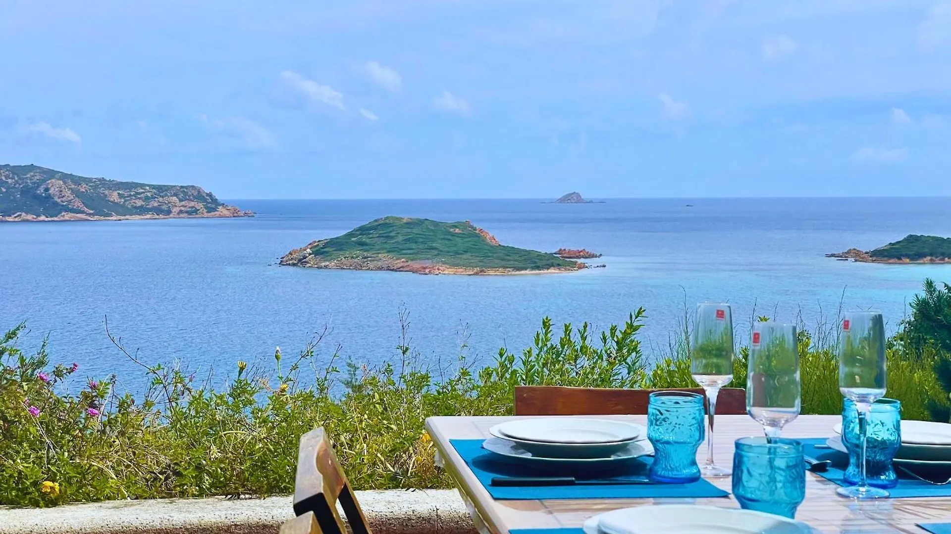 Punta Est Quadrilocale Vista Mare Apartment Capo Coda Cavallo Italy